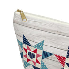 Liberty Love zip pouch with star quilt blocks on the front and hearts on the back, close-up of the zipper corner – Kate Spain design for Pat Sloan
