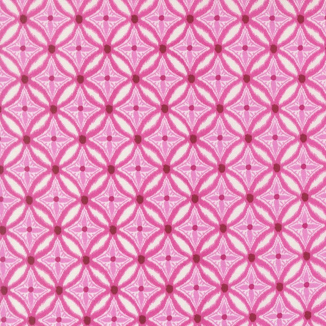 Medallion Magenta