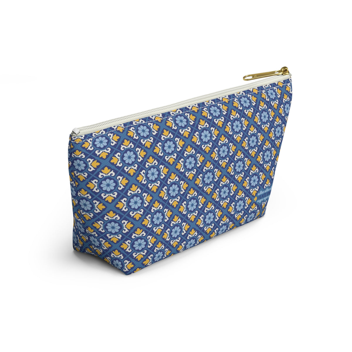 Amour Pouch w T-bottom