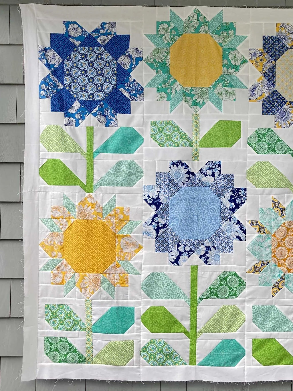 Bloom quilt pattern - additional photo