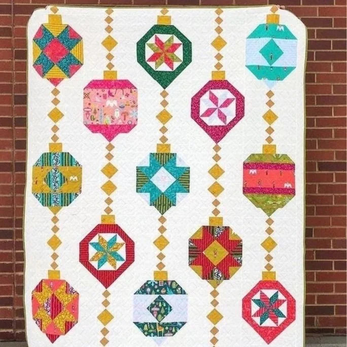 Felicity quilt pattern - finished quilt photo