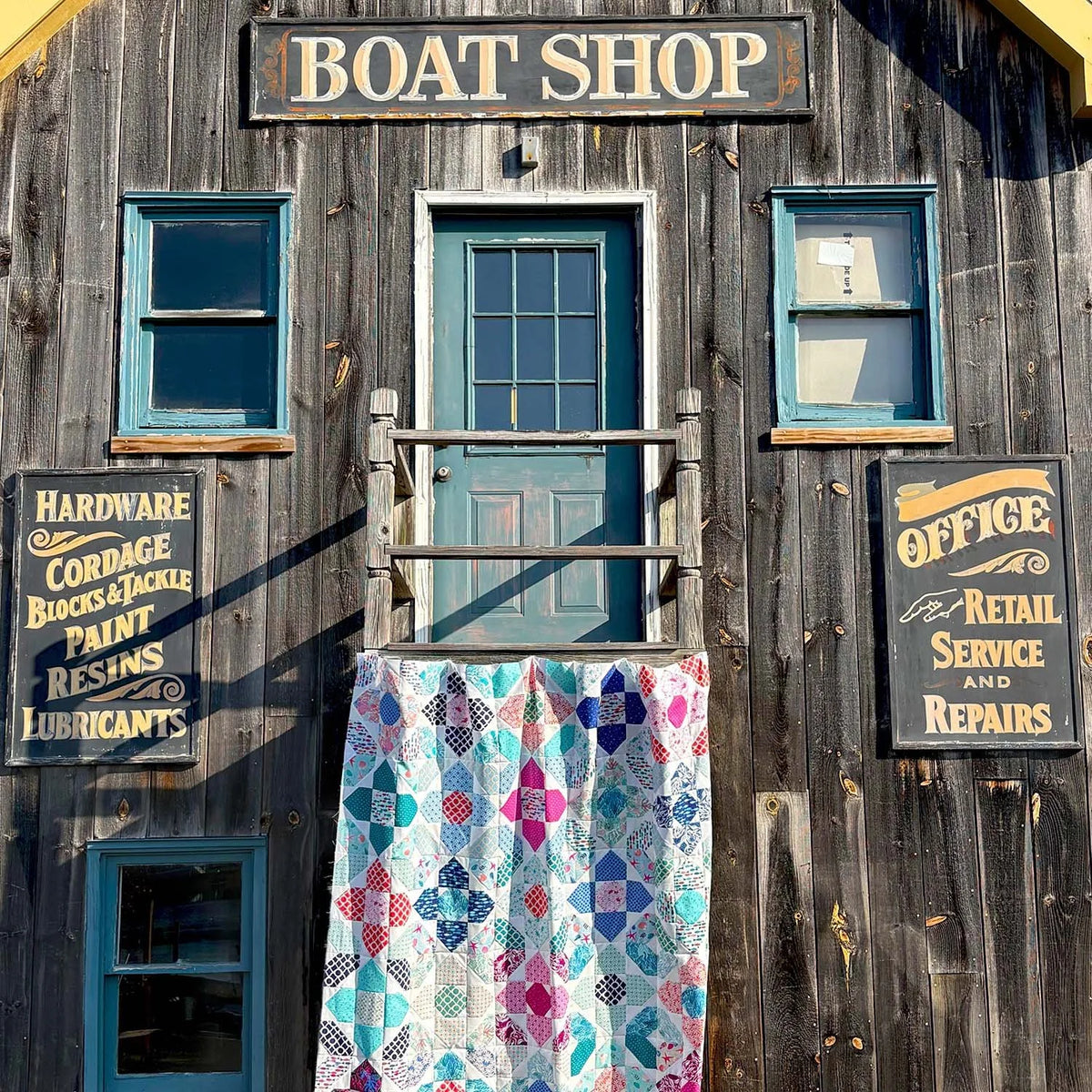 Sand Dollar quilt pattern - finished quilt
